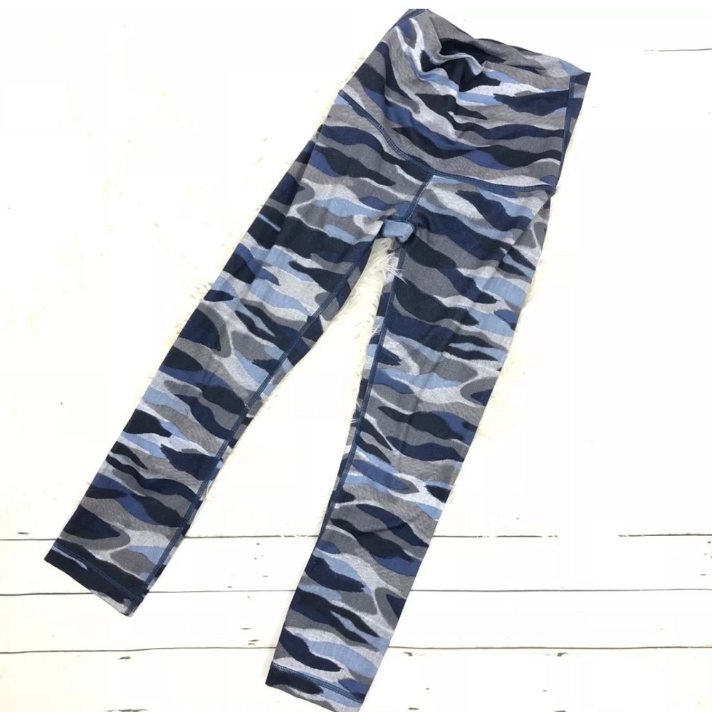 Lululemon Wunder Under crop leggings